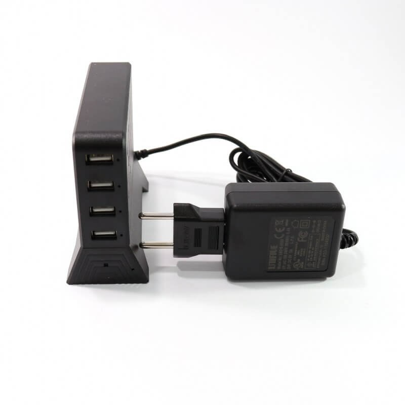 جهاز LawMate PV-CS10i DVR خفي 1080P مع Wi-Fi / IP في محطة شحن USB عملية
