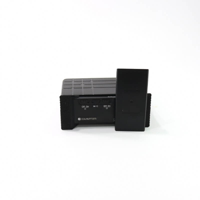 جهاز LawMate PV-CS10i DVR خفي 1080P مع Wi-Fi / IP في محطة شحن USB عملية